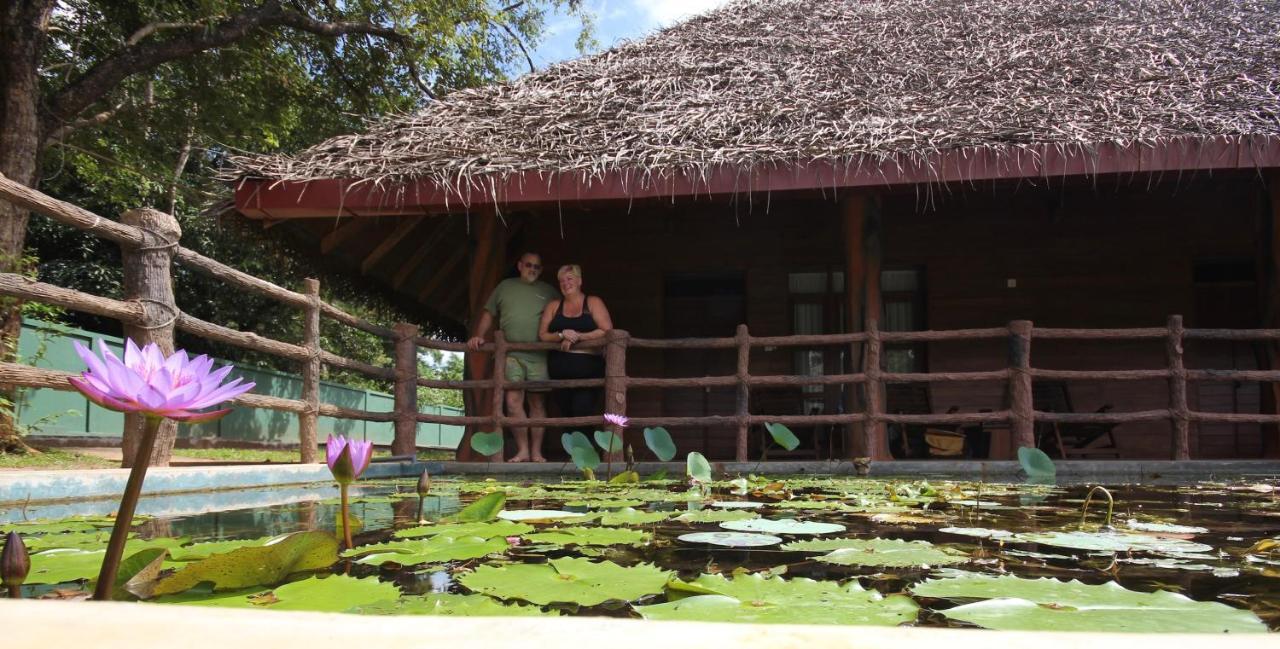 Sigiriya Water Cottage Exterior photo