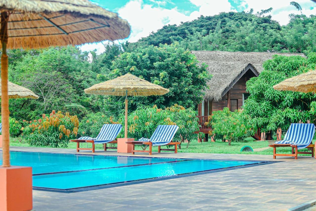 Sigiriya Water Cottage Exterior photo