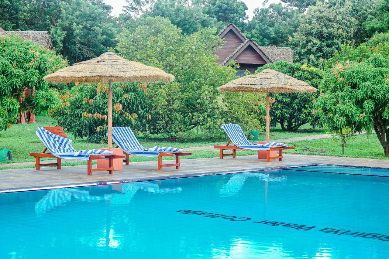 Sigiriya Water Cottage Exterior photo