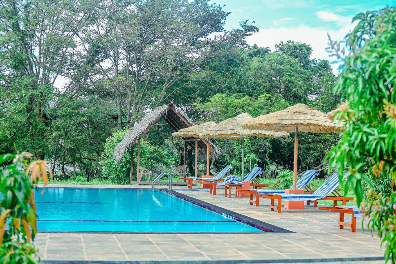 Sigiriya Water Cottage Exterior photo